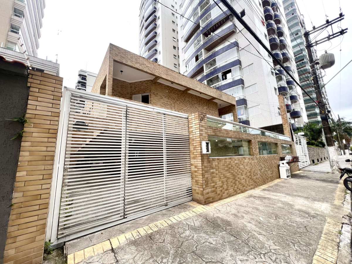 Casa de condomínio à venda com 2 quartos, 65,80m² - Canto do Forte,Praia Grande
